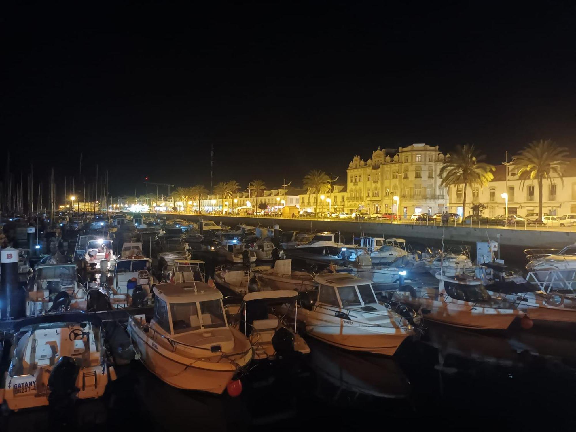 Home Sweet Home Vrsa Vila Real de Santo Antonio Luaran gambar